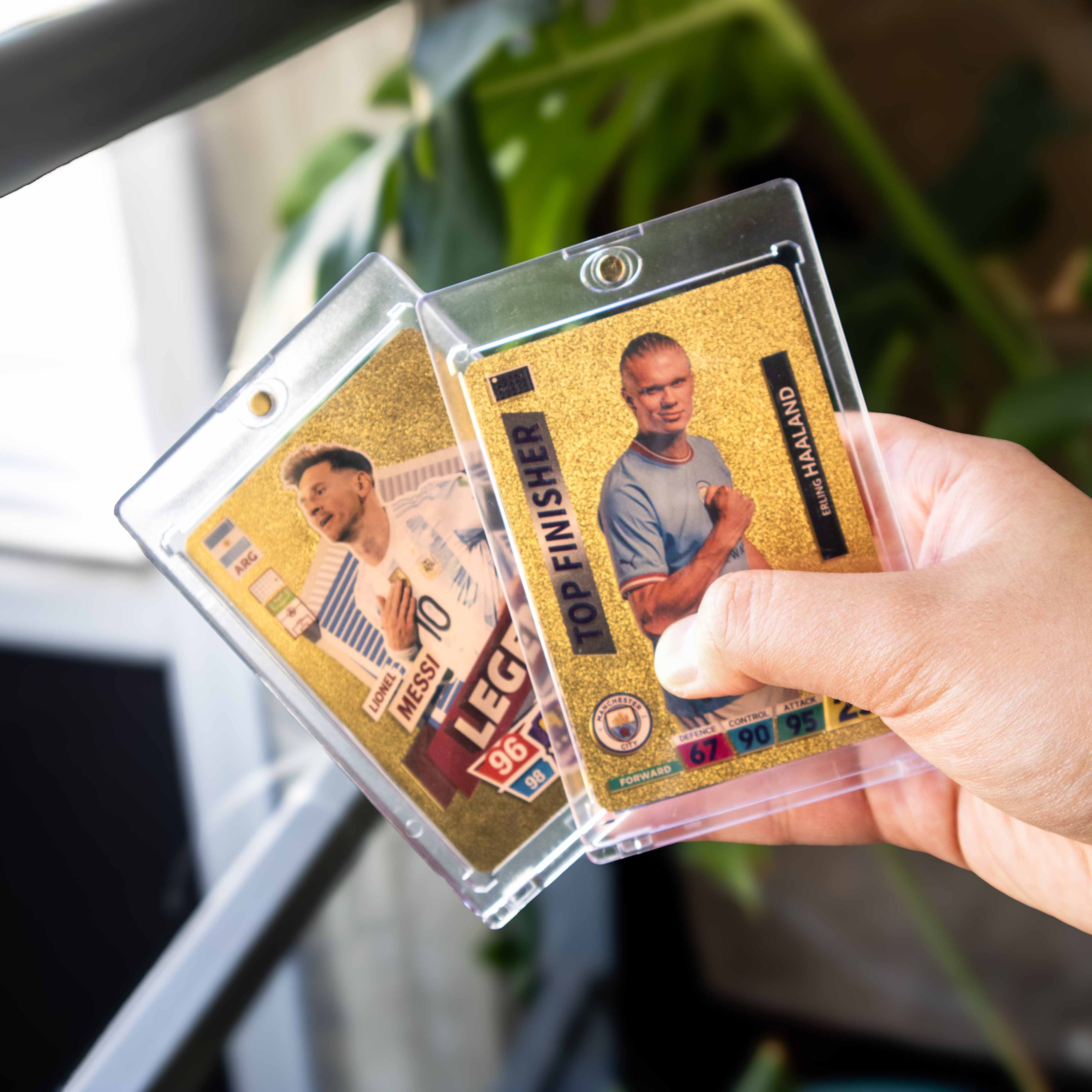 130PT Card One-Touch Magnetic Holder – lifestyle in use, trading card protection