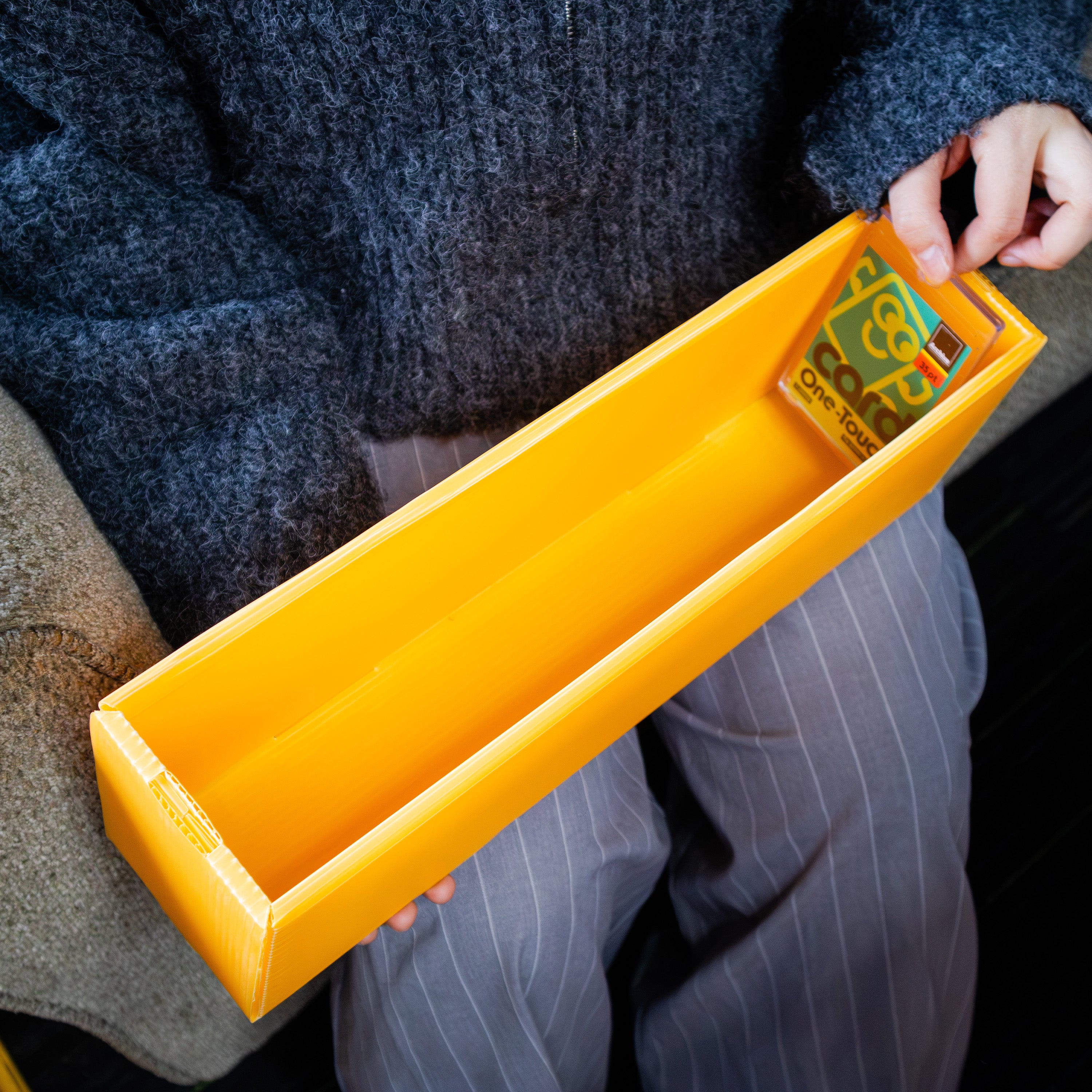 One Touch / Magnetic Card Storage Box