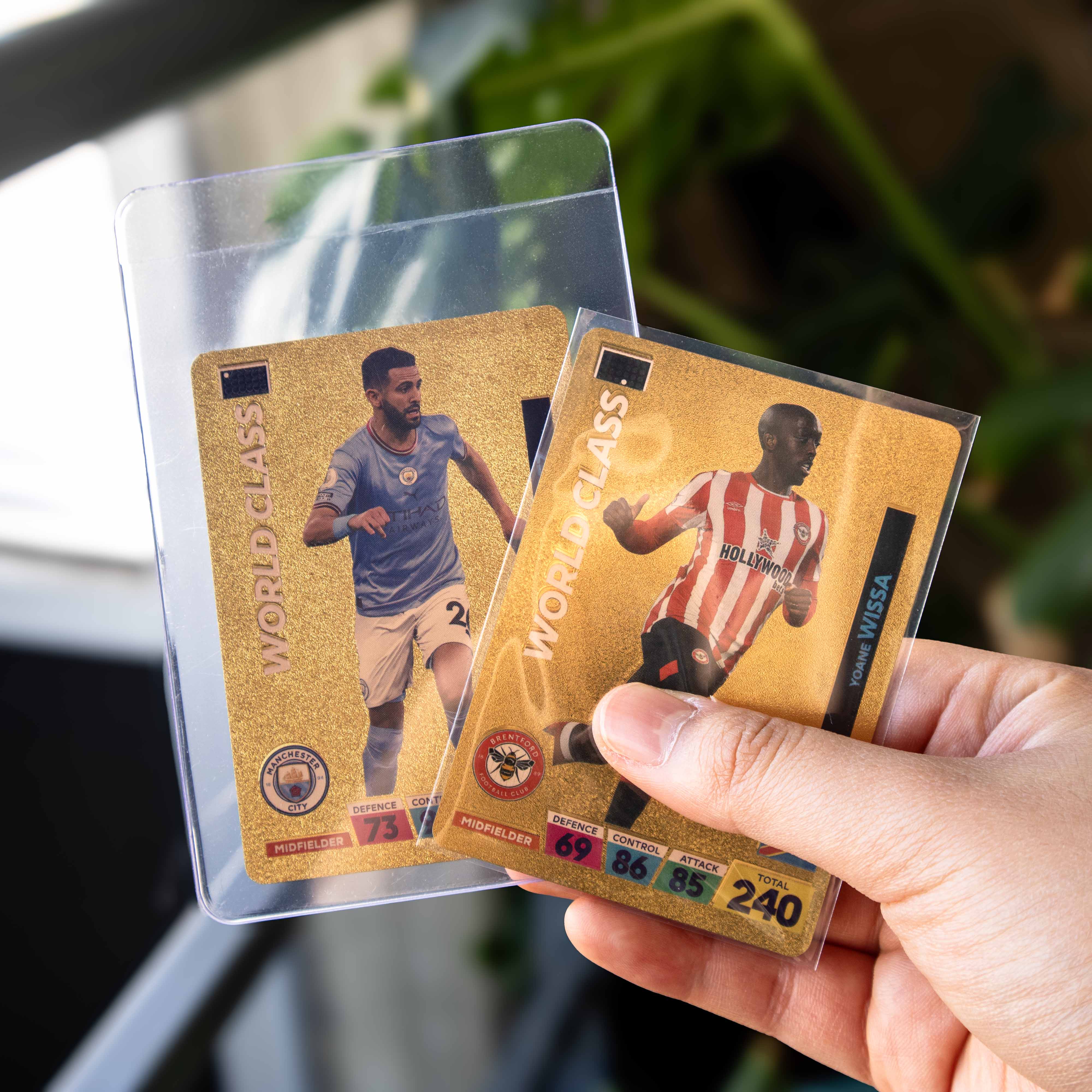 Card Penny/Soft Sleeves – close-up detail, trading card protection