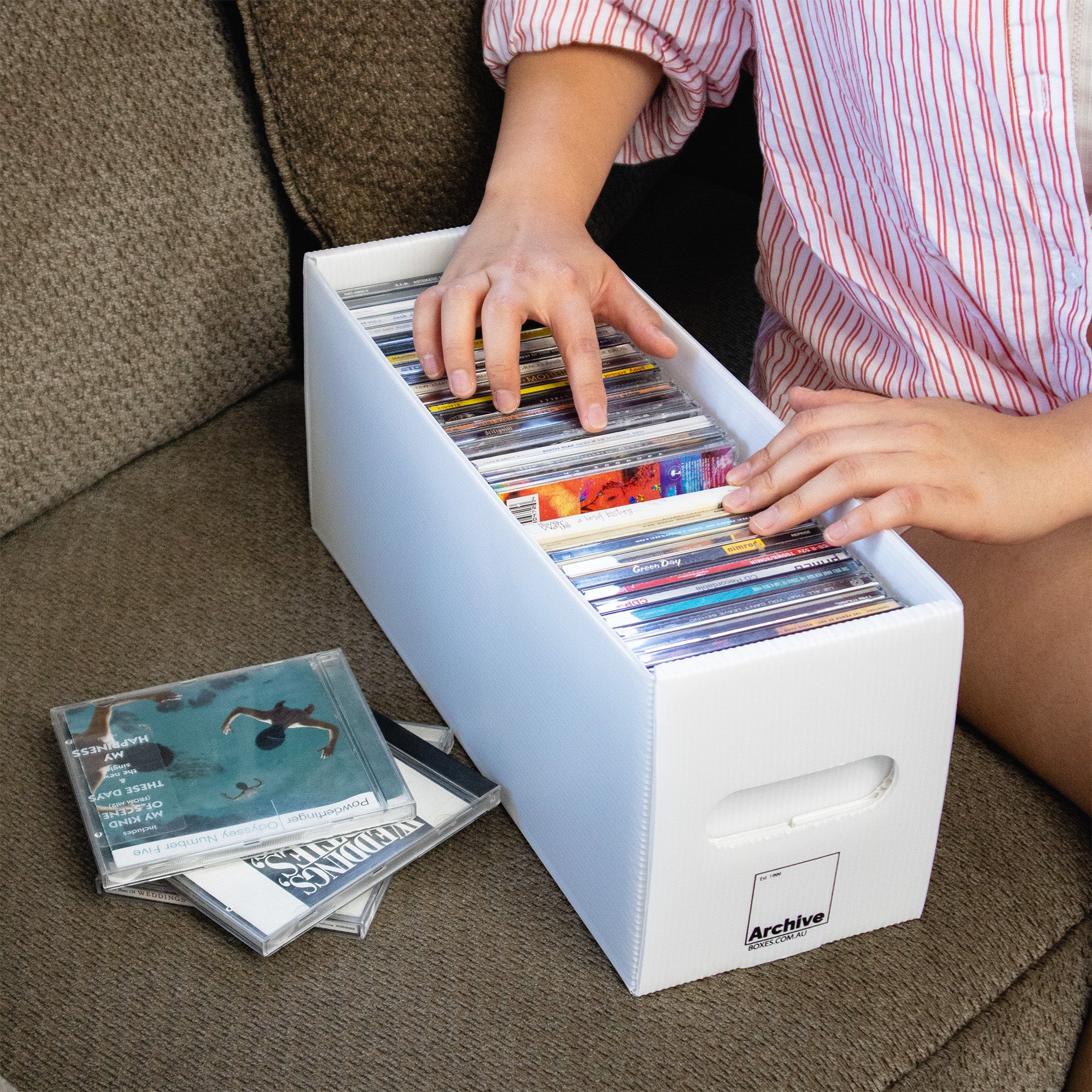 Archival CD Storage Box, holds up to 35 standard jewel cases or 120 - 180 discs in sleeves, acid-free polypropylene organiser