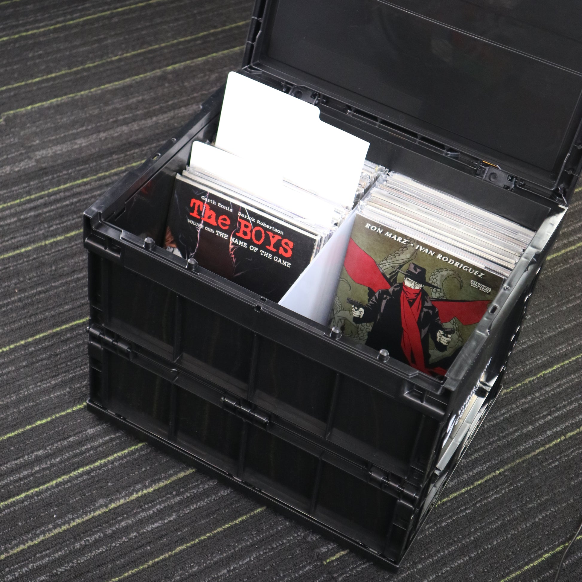 Durable plastic comic book divider for organising and protecting comic collections – fits standard comic boxes