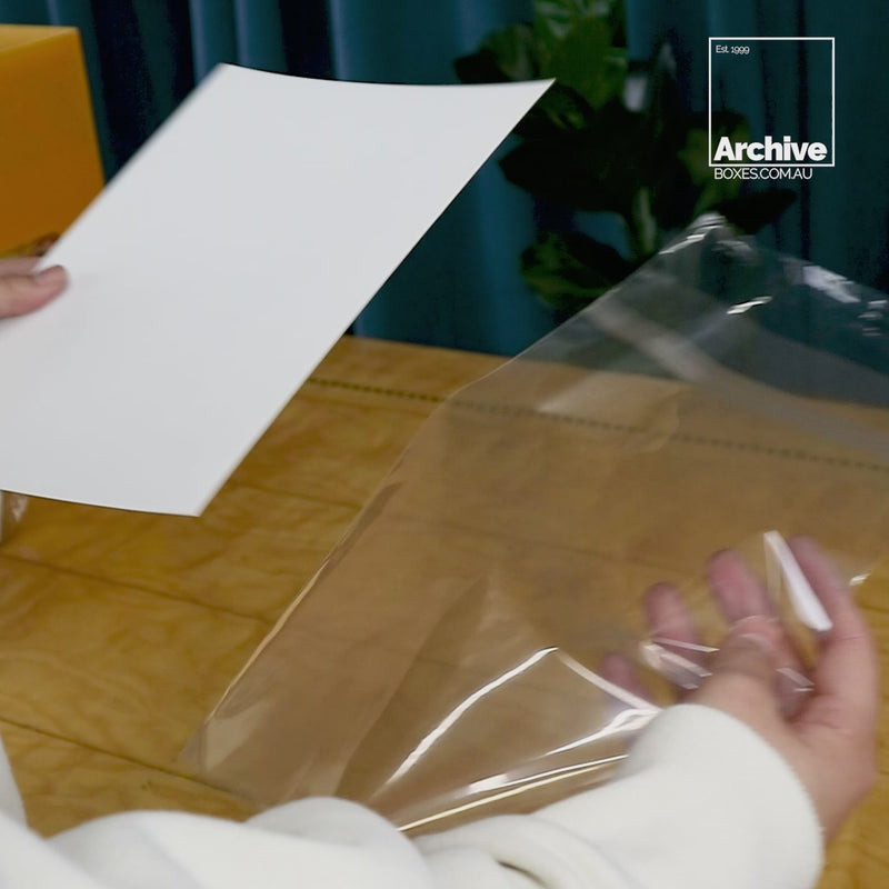 Acid-free comic boards for all comic sizes, protects and supports your collection from bends and creases.