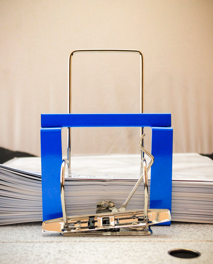 document binding system starter kit lever staple